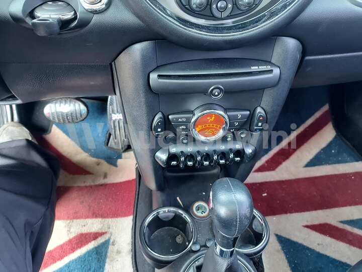 Mini Cooper 2012 — 42