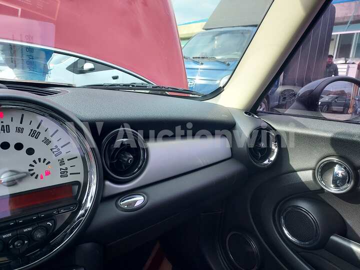 Mini Cooper 2012 — 44