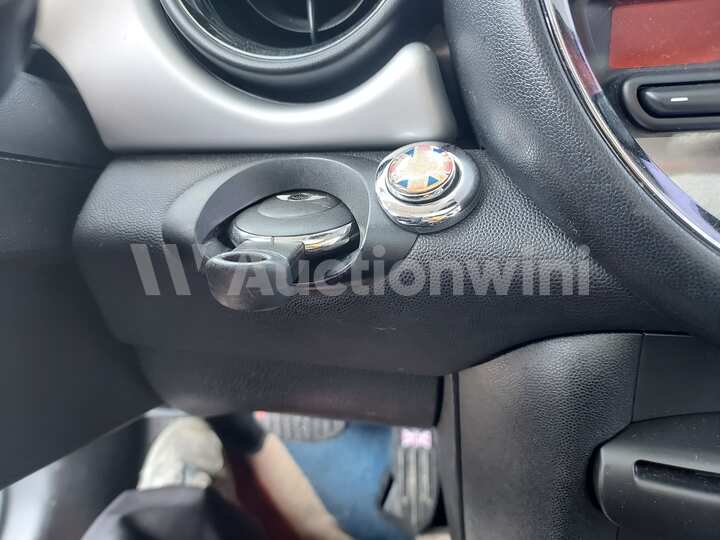 Mini Cooper 2012 — 47