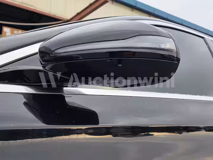 Mercedes Benz E Class 2020 — 13