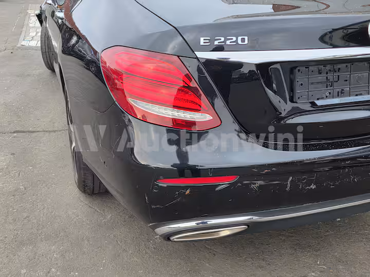 Mercedes Benz E Class 2020 — 7