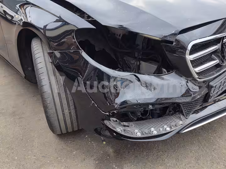 Mercedes Benz E Class 2020 — 9