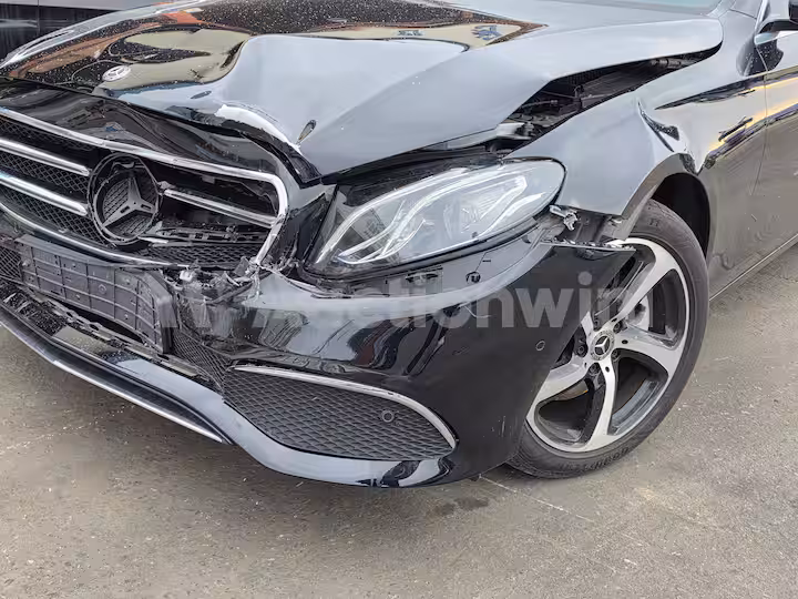 Mercedes Benz E Class 2020 — 10