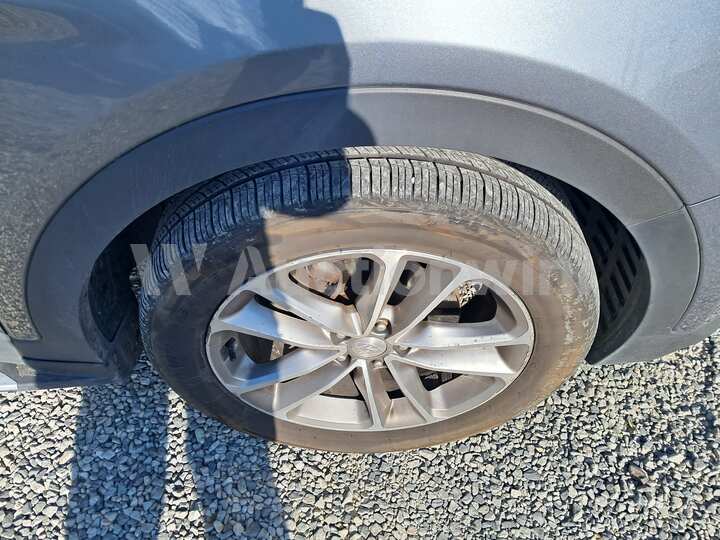 Hyundai SantaFe 2013 — 17