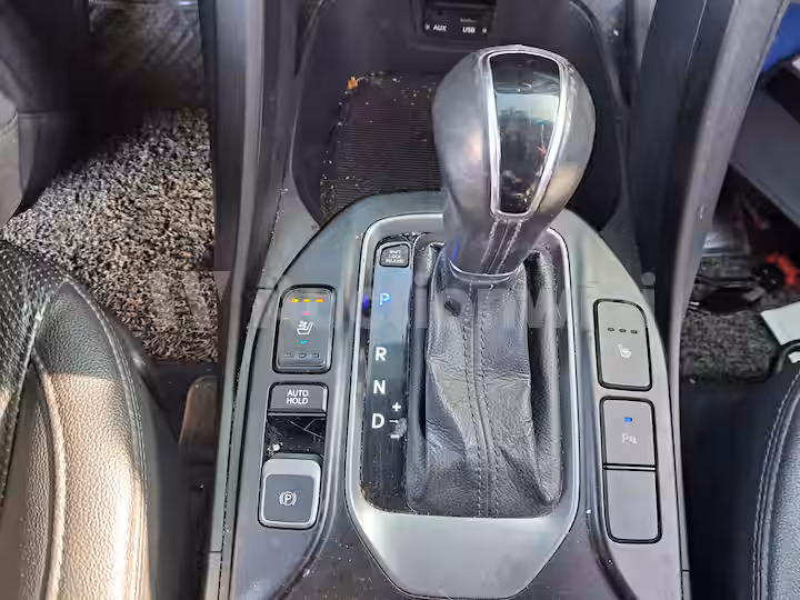 Hyundai SantaFe 2013 — 38