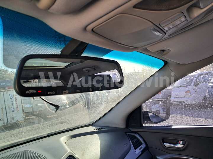 Hyundai SantaFe 2013 — 41
