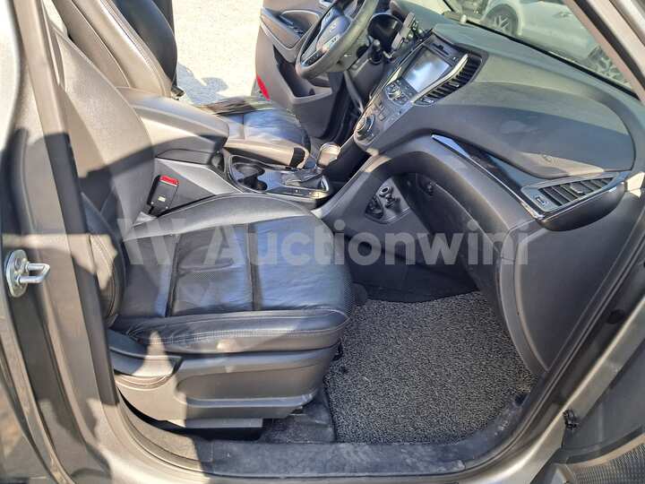 Hyundai SantaFe 2013 — 55