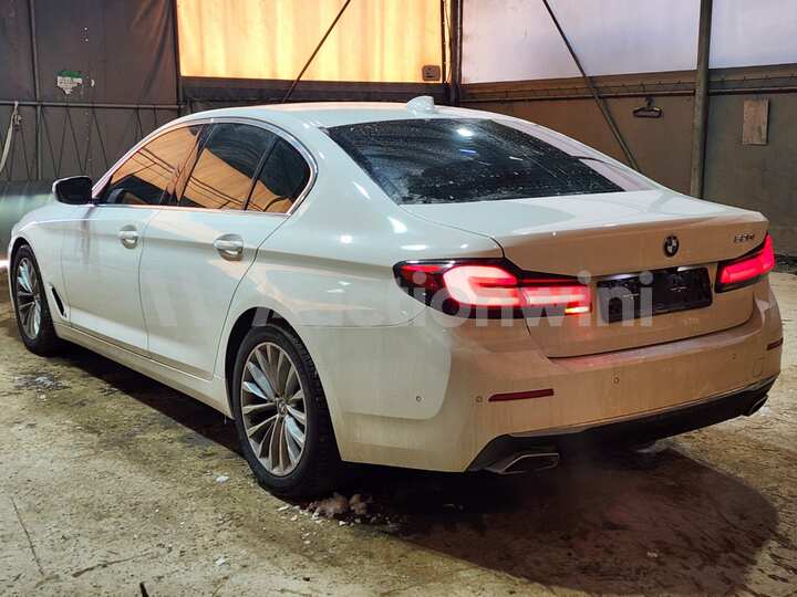 BMW 5 Series G30 2023 — 4