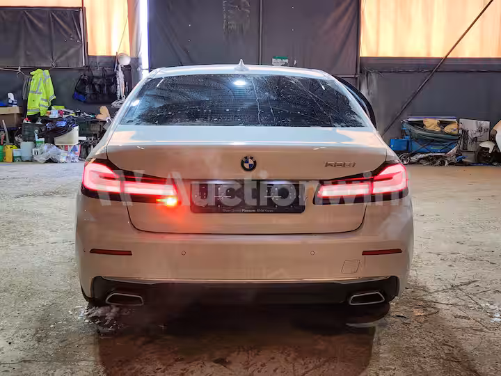 BMW 5 Series G30 2023 — 5