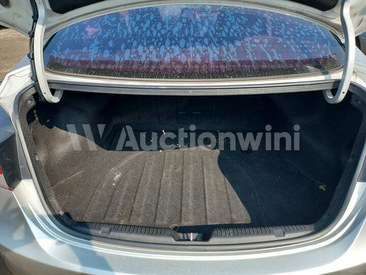 Hyundai Avante 2013 — 35