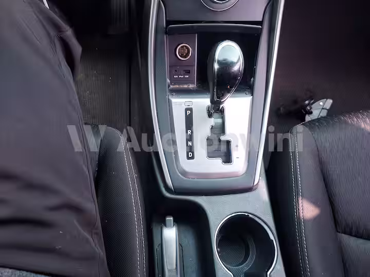Hyundai Avante 2013 — 50