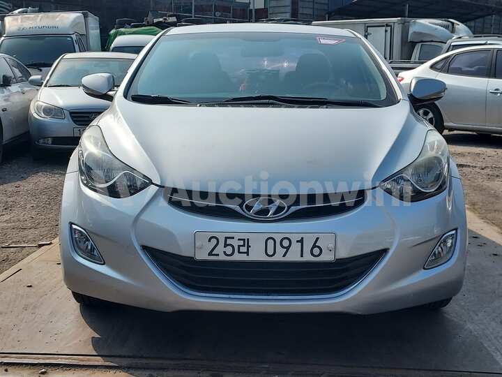 Hyundai Avante 2013 — 7