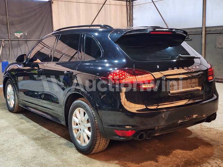 Porsche New Cayenne 2013 — 3