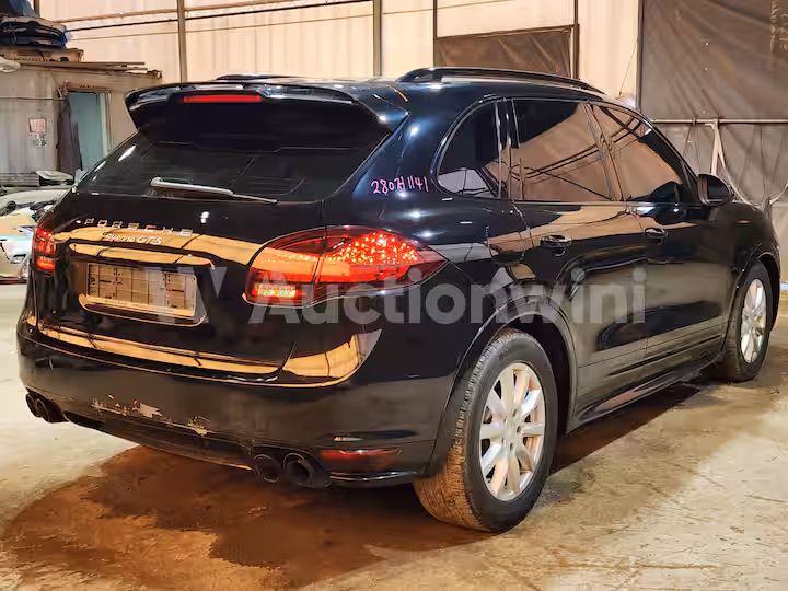 Porsche New Cayenne 2013 — 5