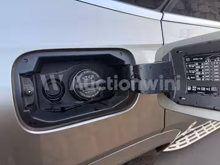 Mercedes Benz GLE Class 2021 — 17