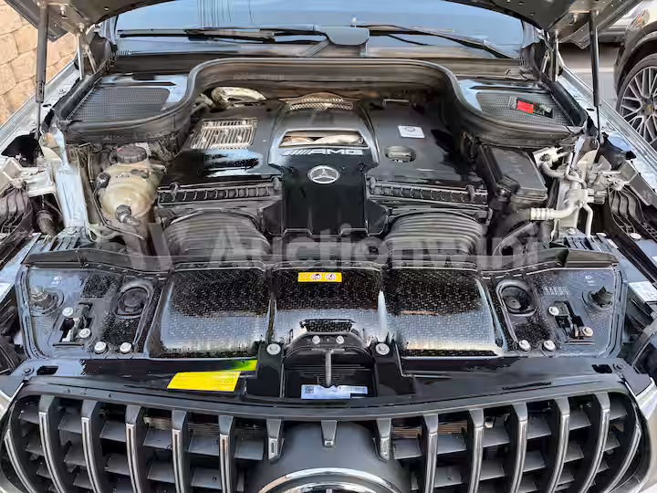 Mercedes Benz GLE Class 2021 — 23