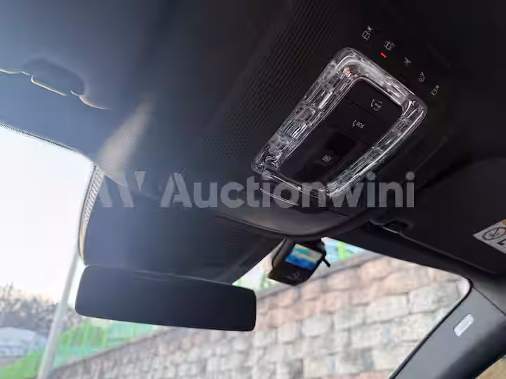 Mercedes Benz GLE Class 2021 — 35