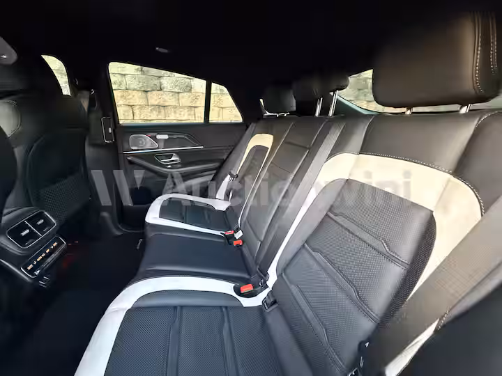 Mercedes Benz GLE Class 2021 — 43