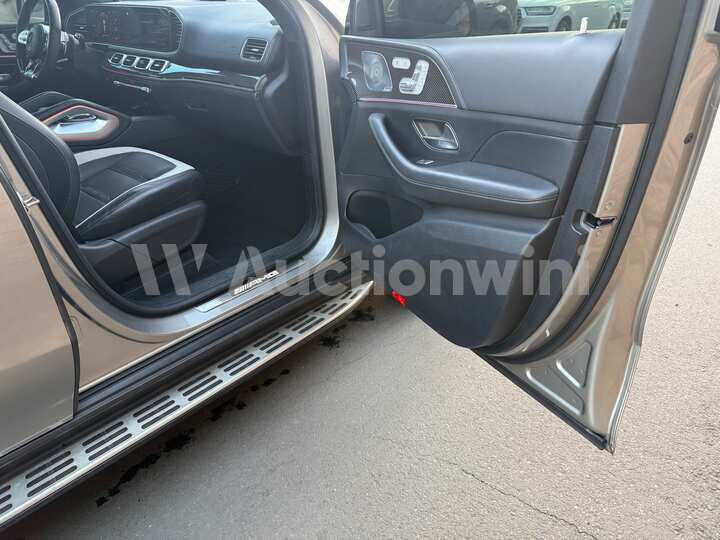 Mercedes Benz GLE Class 2021 — 47