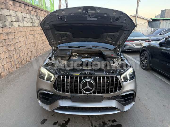 Mercedes Benz GLE Class 2021 — 10