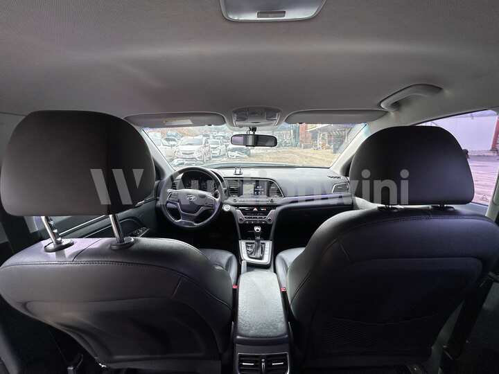 Hyundai Avante 2016 — 21