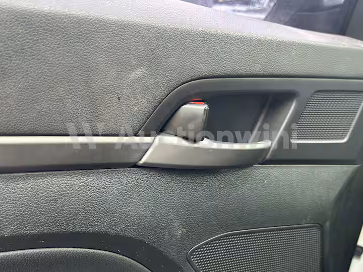 Hyundai Avante 2016 — 27