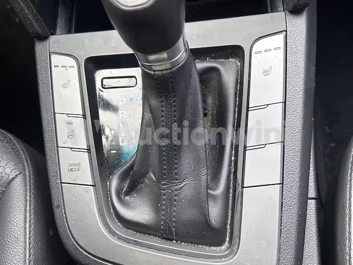 Hyundai Avante 2016 — 36