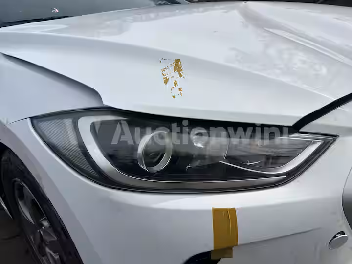 Hyundai Avante 2016 — 7