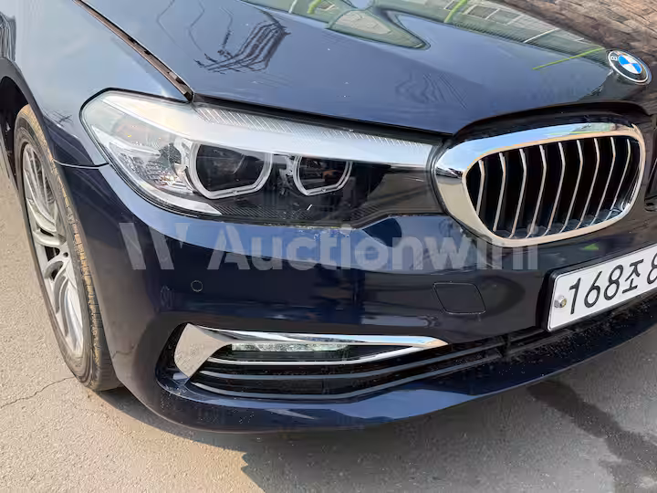 BMW 5 Series 2020 — 11