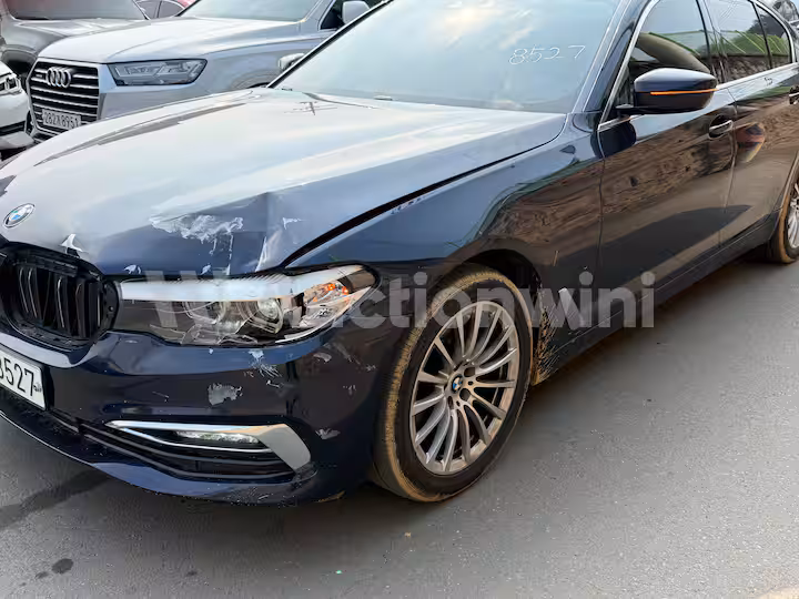 BMW 5 Series 2020 — 15