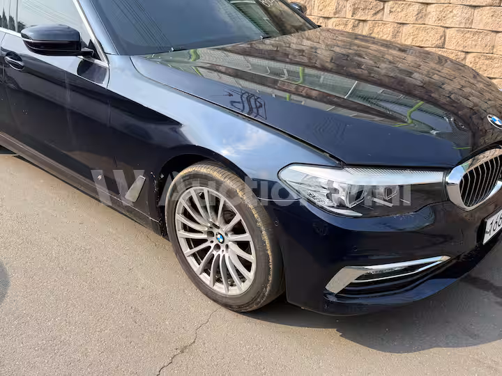 BMW 5 Series 2020 — 17
