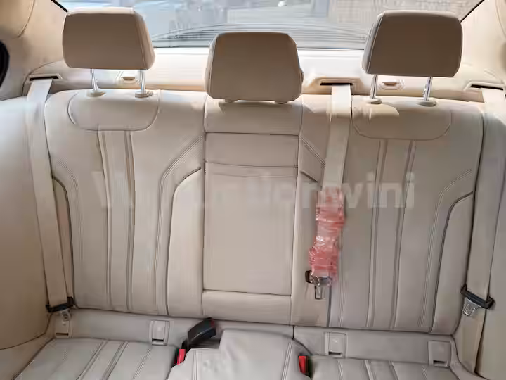 BMW 5 Series 2020 — 36