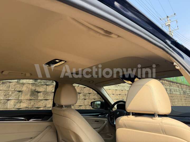 BMW 5 Series 2020 — 44