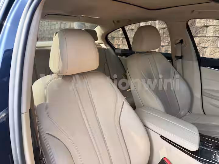 BMW 5 Series 2020 — 50