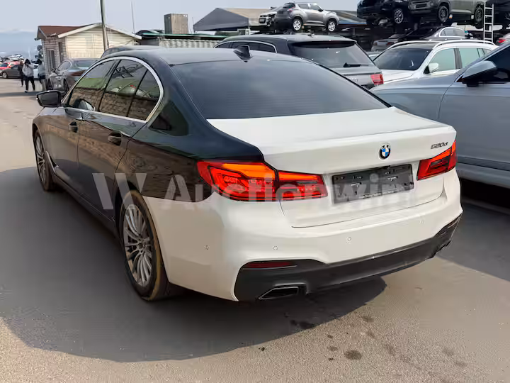 BMW 5 Series 2020 — 6