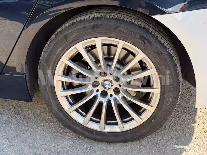 BMW 5 Series 2020 — 55
