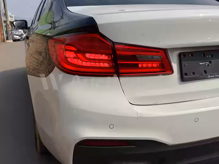 BMW 5 Series 2020 — 7