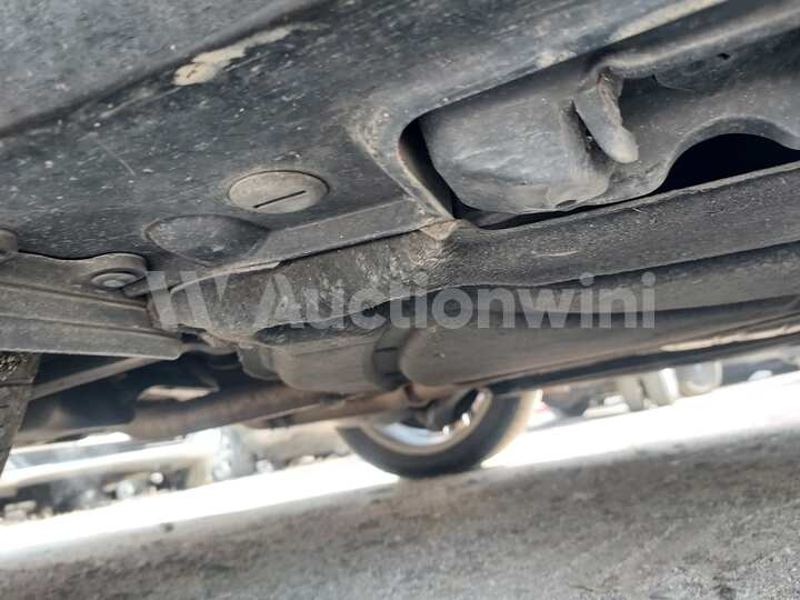 Mercedes Benz E Class 2013 — 18