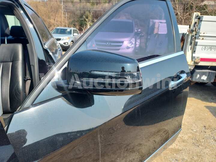 Mercedes Benz E Class 2013 — 23