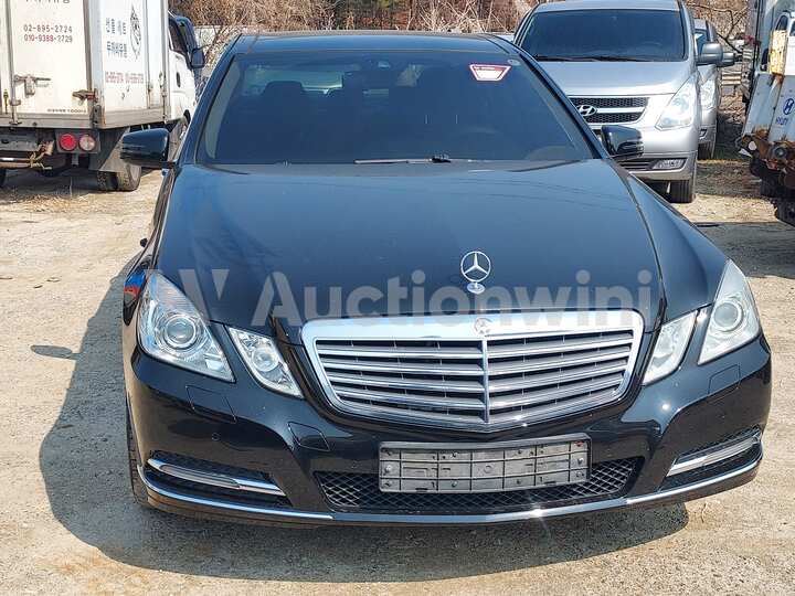 Mercedes Benz E Class 2013 — 7