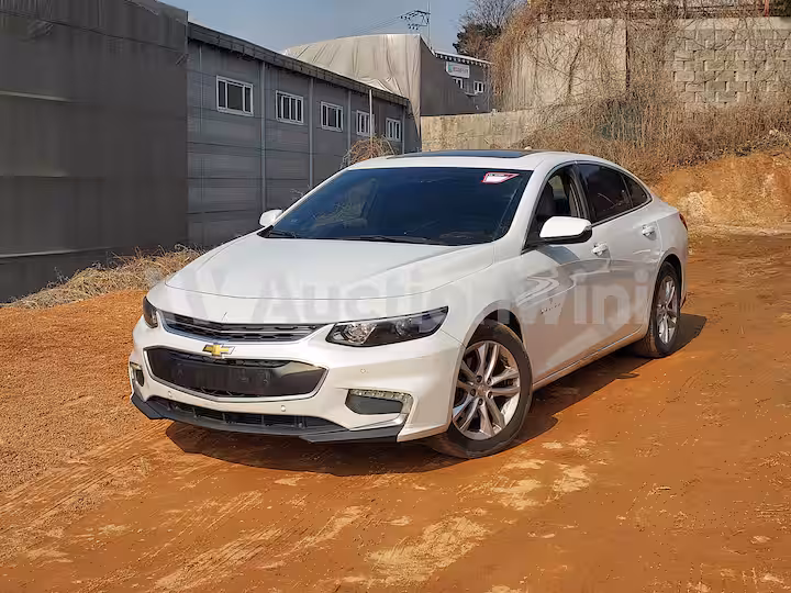 Chevrolet Malibu 2017 — 2