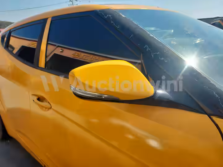 Hyundai Veloster 2012 — 23