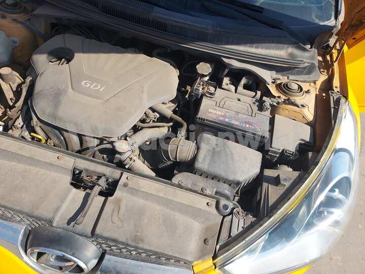Hyundai Veloster 2012 — 27