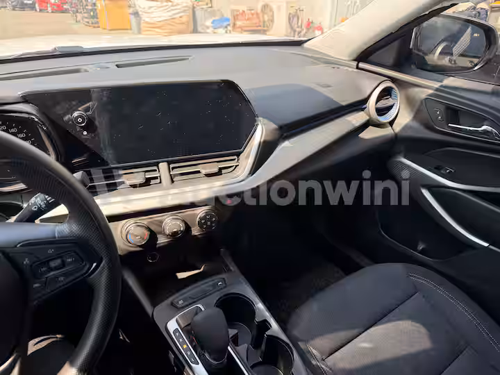 Chevrolet Trax 2024 — 49