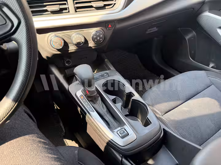 Chevrolet Trax 2024 — 50
