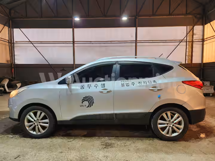 Hyundai Tucson 2010 — 2
