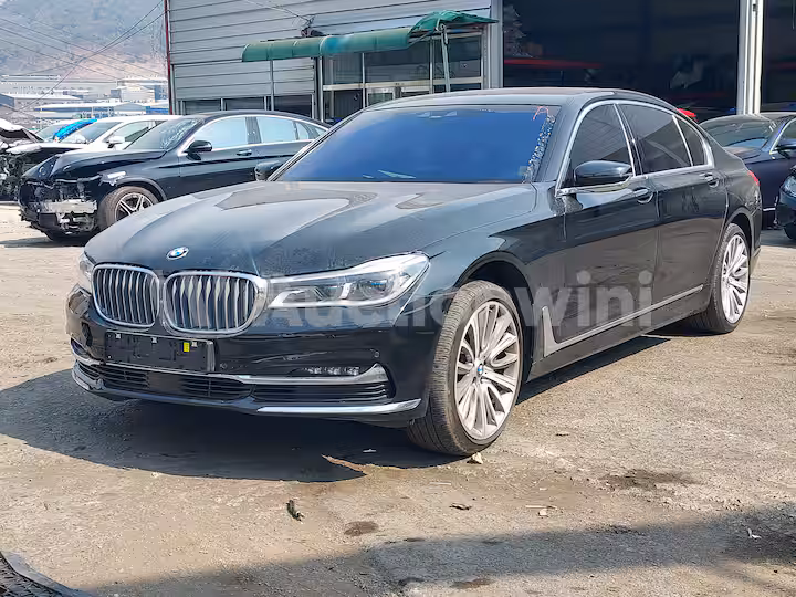 BMW 7 Series 2017 — 1