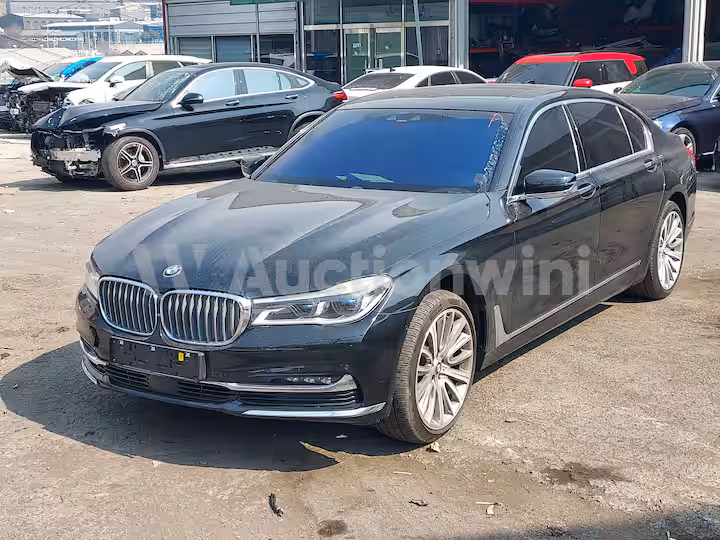 BMW 7 Series 2017 — 2