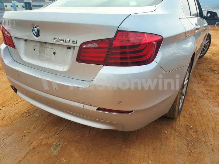 BMW 5 Series 2012 — 11