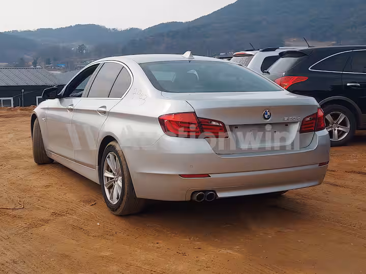BMW 5 Series 2012 — 3